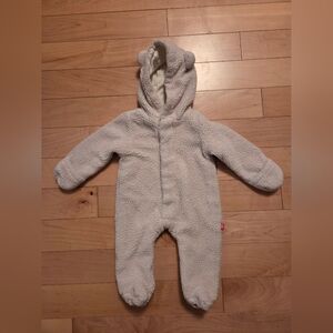 Magnetic Me Cream Fleece Baby Footie